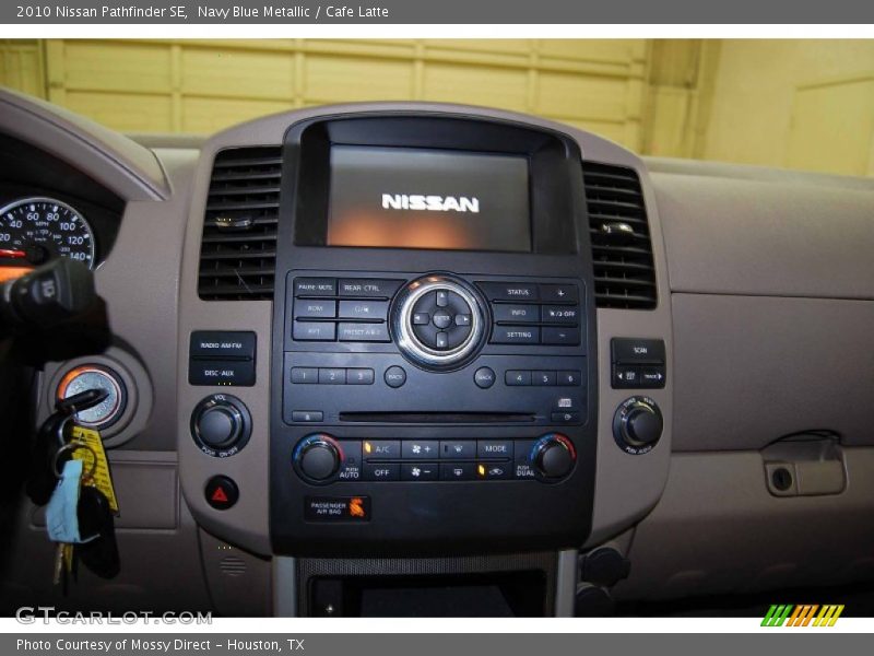 Navy Blue Metallic / Cafe Latte 2010 Nissan Pathfinder SE