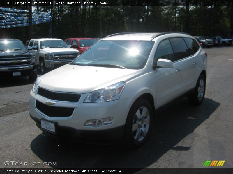 White Diamond Tricoat / Ebony 2012 Chevrolet Traverse LT