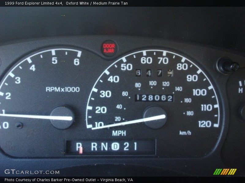 Oxford White / Medium Prairie Tan 1999 Ford Explorer Limited 4x4