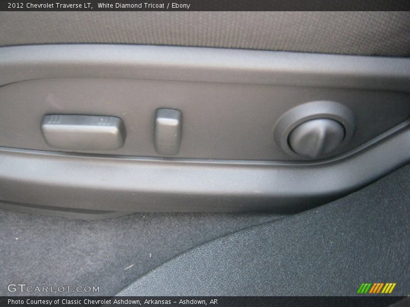 White Diamond Tricoat / Ebony 2012 Chevrolet Traverse LT
