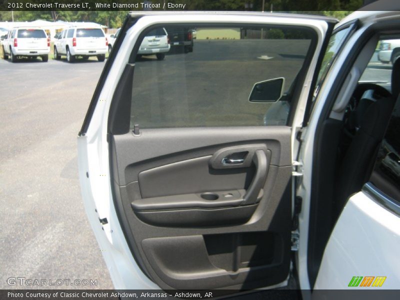 White Diamond Tricoat / Ebony 2012 Chevrolet Traverse LT