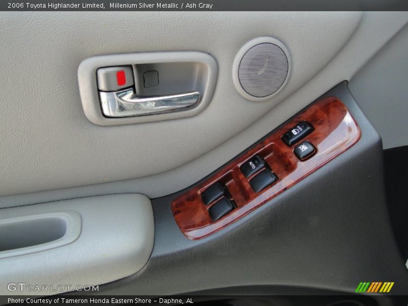 Millenium Silver Metallic / Ash Gray 2006 Toyota Highlander Limited