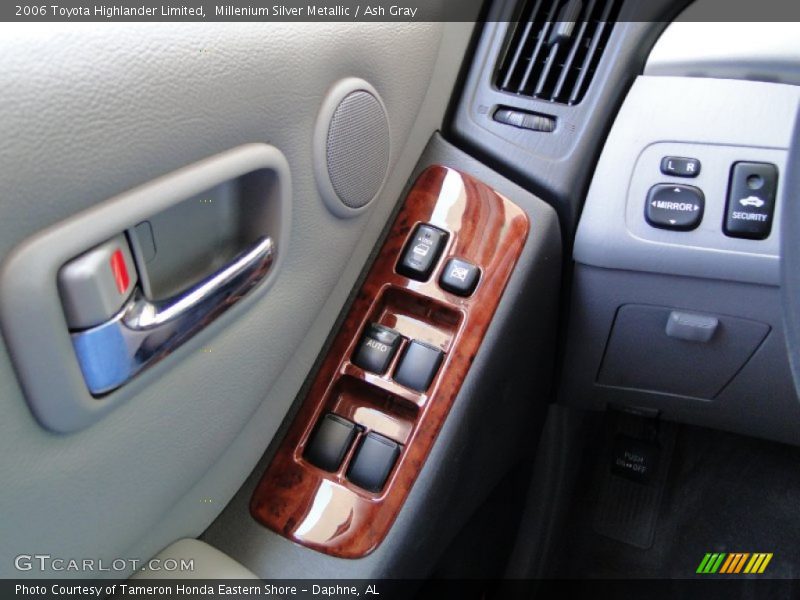 Millenium Silver Metallic / Ash Gray 2006 Toyota Highlander Limited