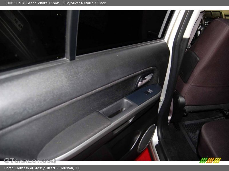 Silky Silver Metallic / Black 2006 Suzuki Grand Vitara XSport