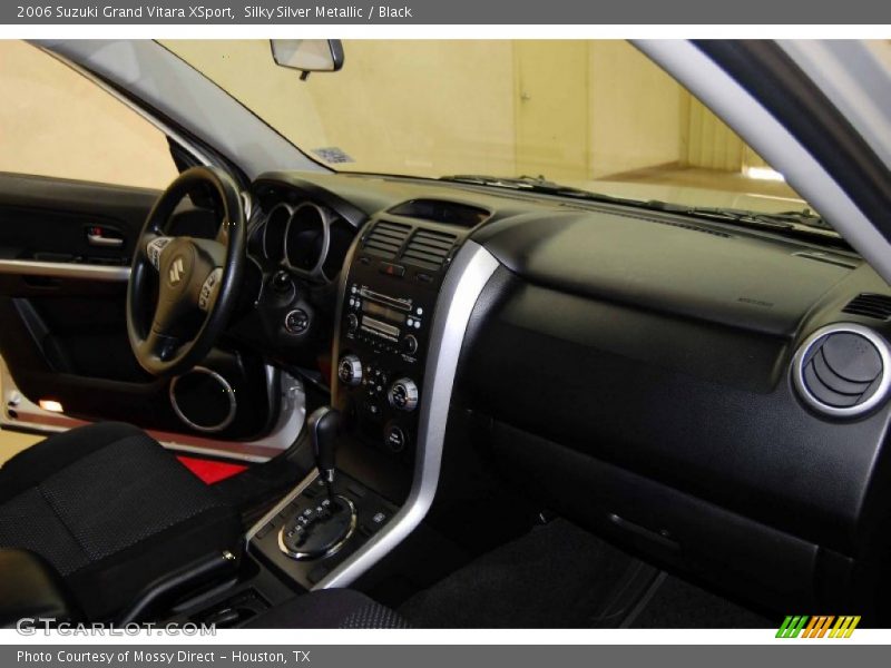 Silky Silver Metallic / Black 2006 Suzuki Grand Vitara XSport