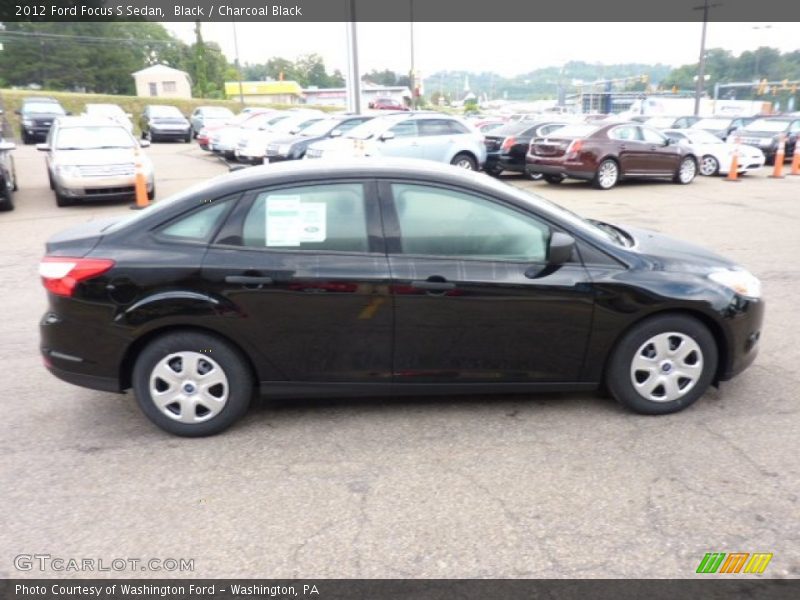 Black / Charcoal Black 2012 Ford Focus S Sedan
