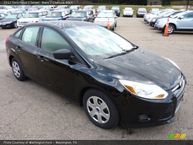 Black / Charcoal Black 2012 Ford Focus S Sedan