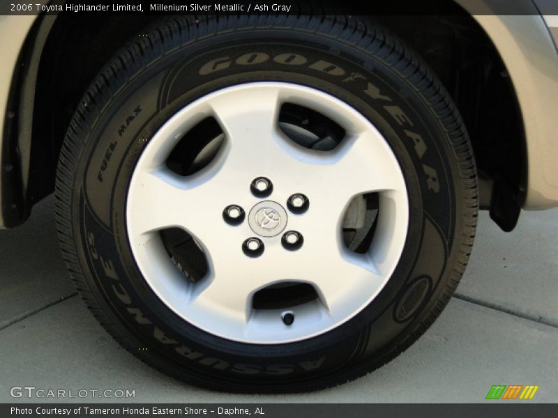 Millenium Silver Metallic / Ash Gray 2006 Toyota Highlander Limited