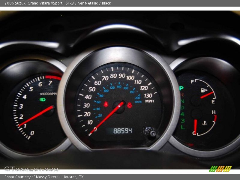 Silky Silver Metallic / Black 2006 Suzuki Grand Vitara XSport