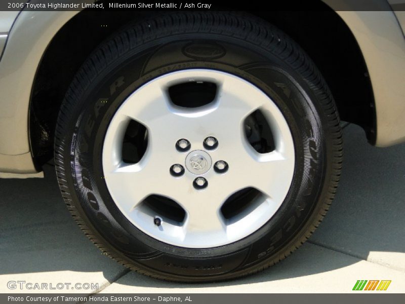 Millenium Silver Metallic / Ash Gray 2006 Toyota Highlander Limited