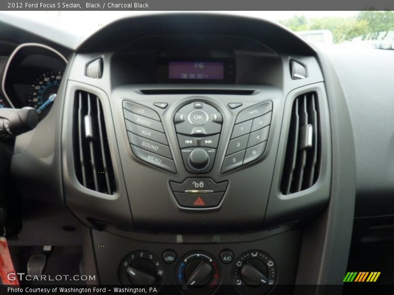 Controls of 2012 Focus S Sedan