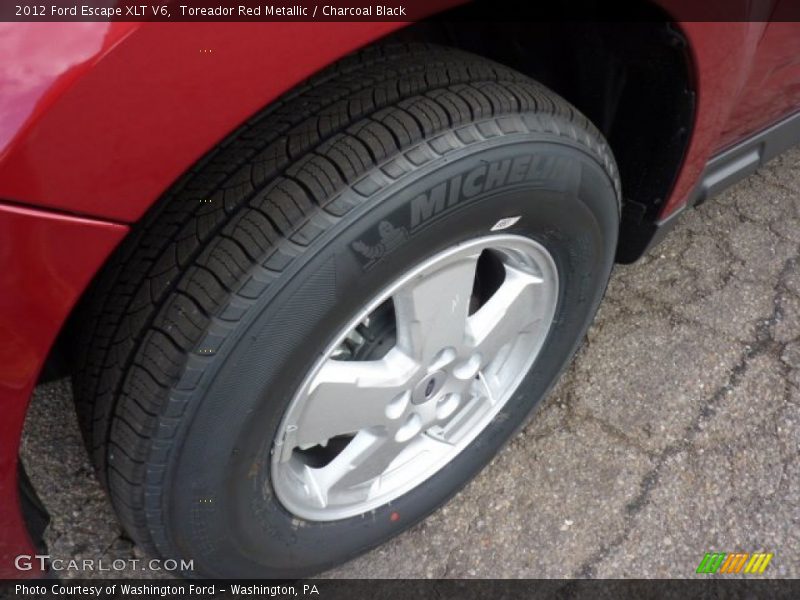 Toreador Red Metallic / Charcoal Black 2012 Ford Escape XLT V6