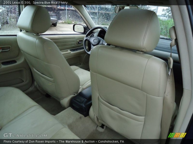 Spectra Blue Mica / Ivory 2001 Lexus IS 300