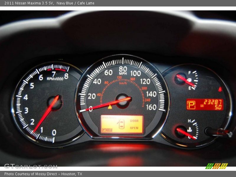 Navy Blue / Cafe Latte 2011 Nissan Maxima 3.5 SV