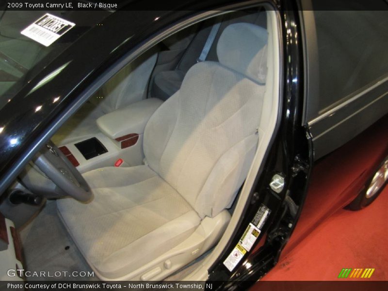 Black / Bisque 2009 Toyota Camry LE