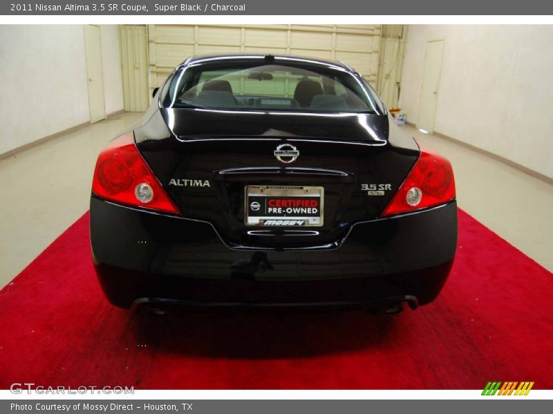 Super Black / Charcoal 2011 Nissan Altima 3.5 SR Coupe