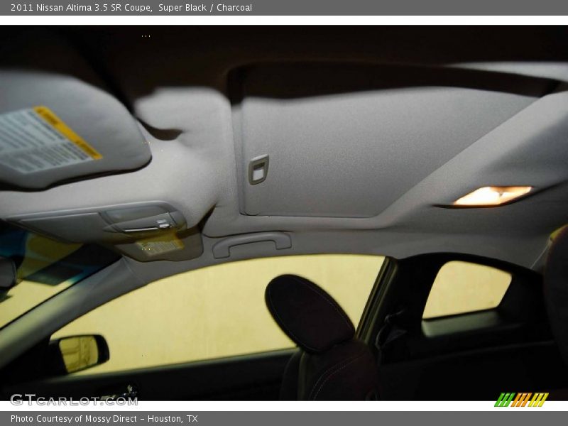 Super Black / Charcoal 2011 Nissan Altima 3.5 SR Coupe