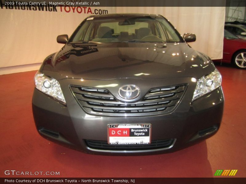 Magnetic Gray Metallic / Ash 2009 Toyota Camry LE