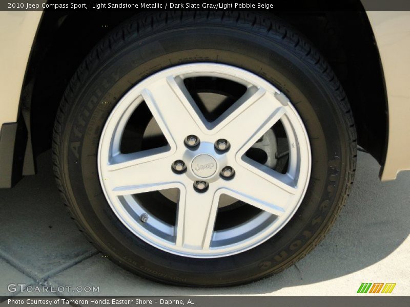 Light Sandstone Metallic / Dark Slate Gray/Light Pebble Beige 2010 Jeep Compass Sport
