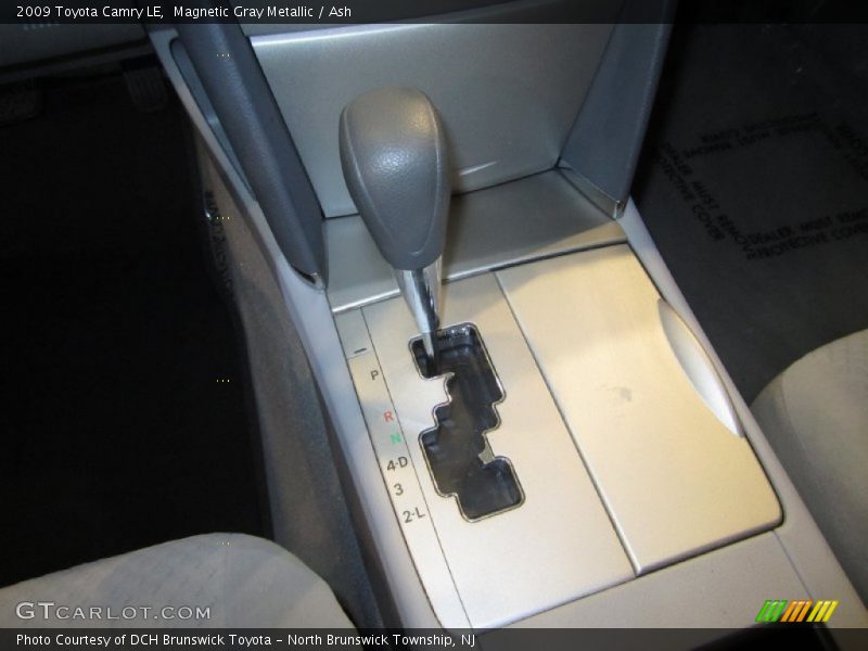 Magnetic Gray Metallic / Ash 2009 Toyota Camry LE