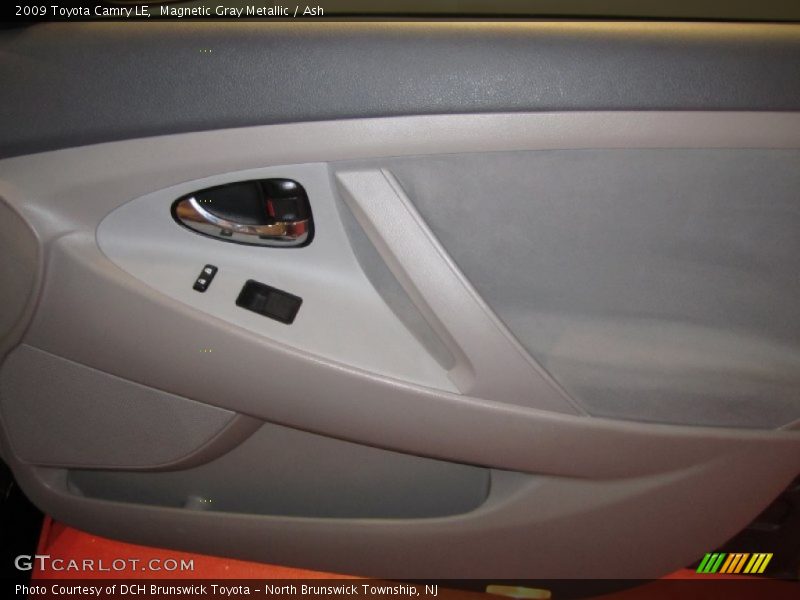 Magnetic Gray Metallic / Ash 2009 Toyota Camry LE