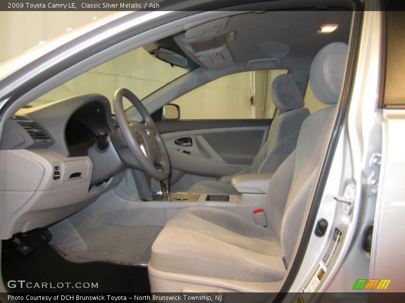 Classic Silver Metallic / Ash 2009 Toyota Camry LE