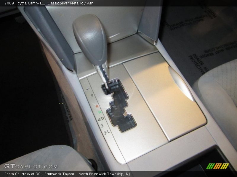 Classic Silver Metallic / Ash 2009 Toyota Camry LE