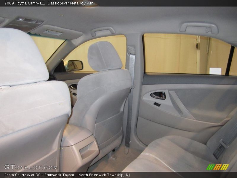 Classic Silver Metallic / Ash 2009 Toyota Camry LE