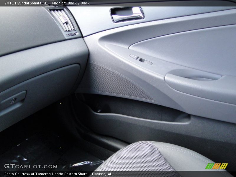 Midnight Black / Black 2011 Hyundai Sonata GLS