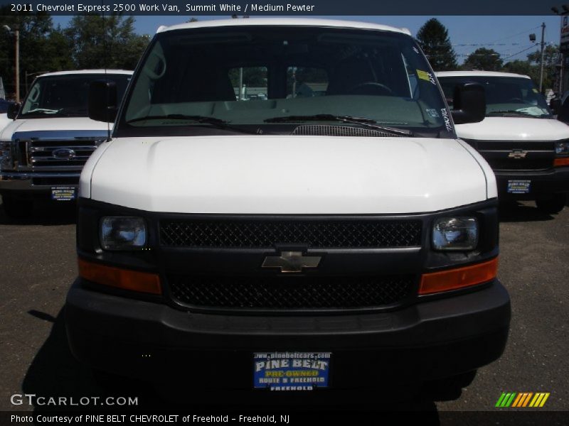 Summit White / Medium Pewter 2011 Chevrolet Express 2500 Work Van