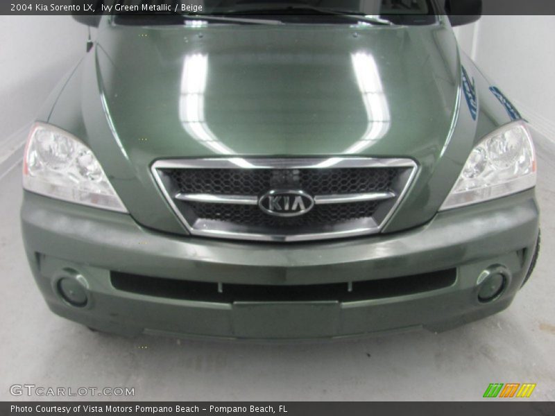 Ivy Green Metallic / Beige 2004 Kia Sorento LX