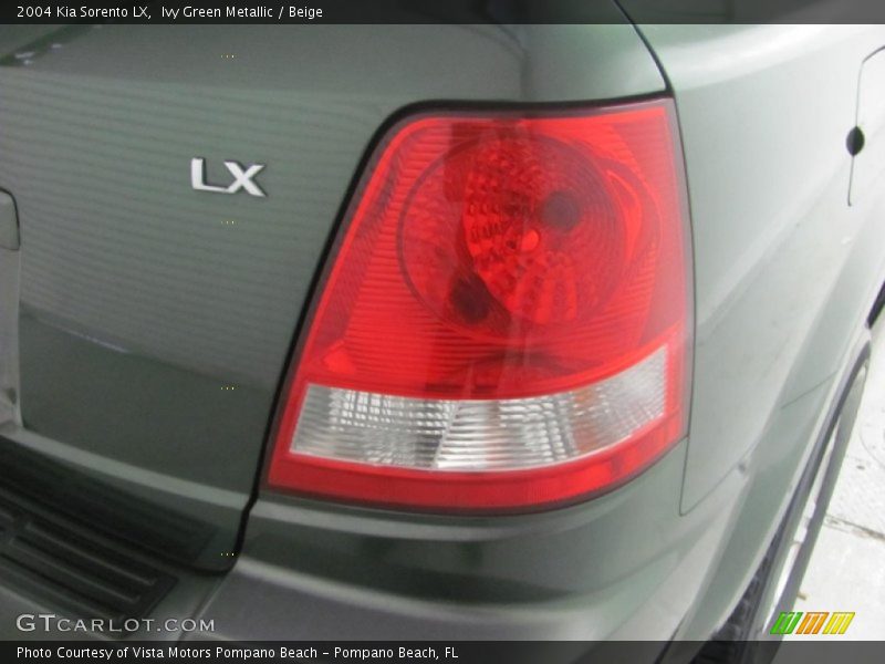 Ivy Green Metallic / Beige 2004 Kia Sorento LX