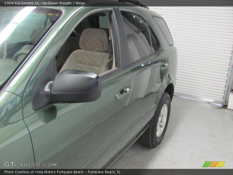 Ivy Green Metallic / Beige 2004 Kia Sorento LX