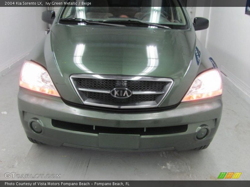 Ivy Green Metallic / Beige 2004 Kia Sorento LX