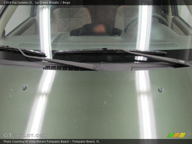 Ivy Green Metallic / Beige 2004 Kia Sorento LX