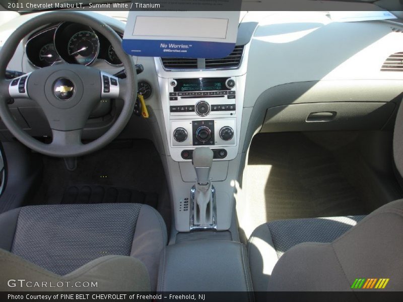 Summit White / Titanium 2011 Chevrolet Malibu LT