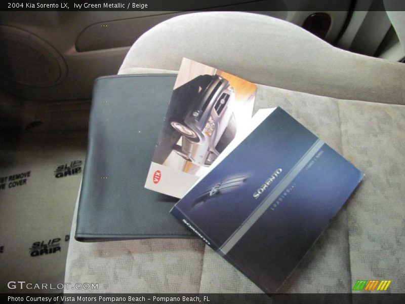 Ivy Green Metallic / Beige 2004 Kia Sorento LX
