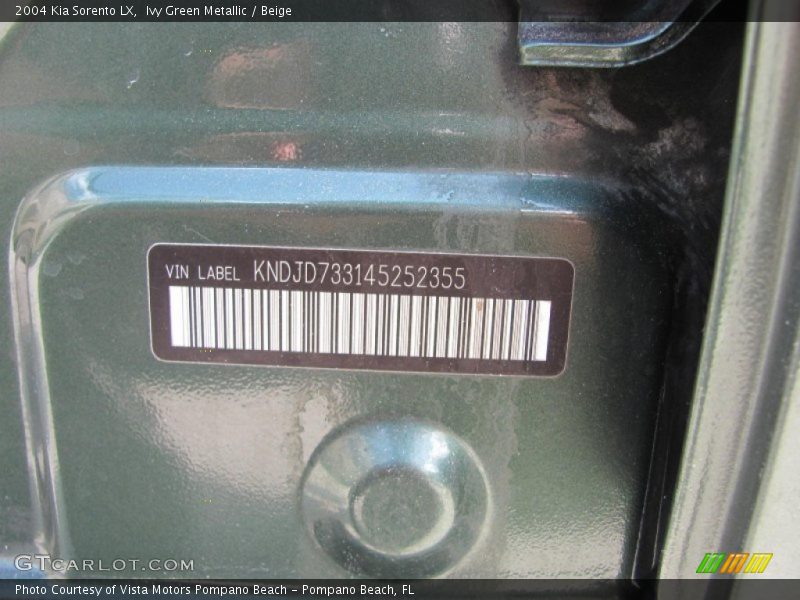 Ivy Green Metallic / Beige 2004 Kia Sorento LX