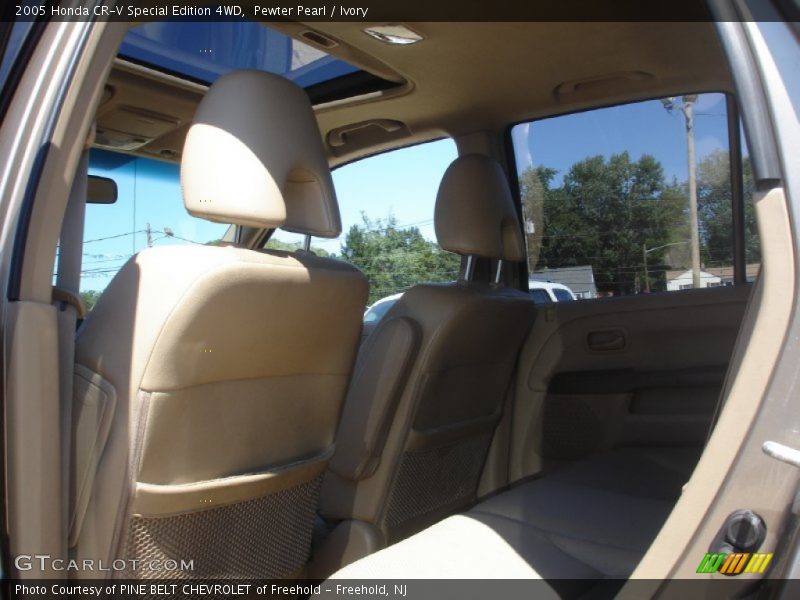 Pewter Pearl / Ivory 2005 Honda CR-V Special Edition 4WD