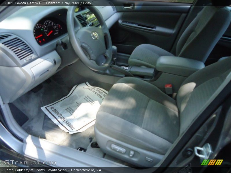 Phantom Gray Pearl / Gray 2005 Toyota Camry LE
