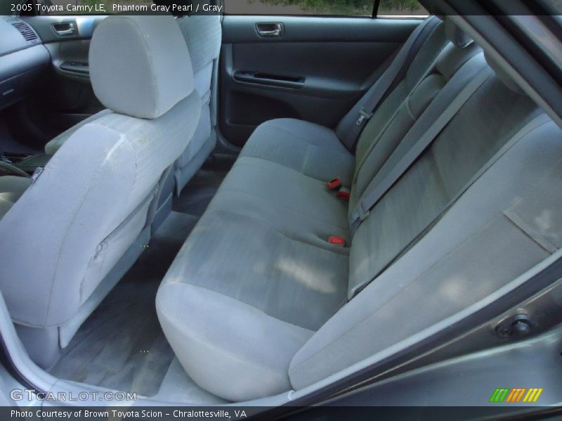 Phantom Gray Pearl / Gray 2005 Toyota Camry LE