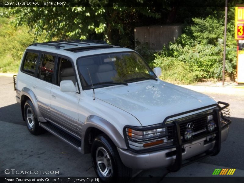 White / Ivory 1997 Lexus LX 450