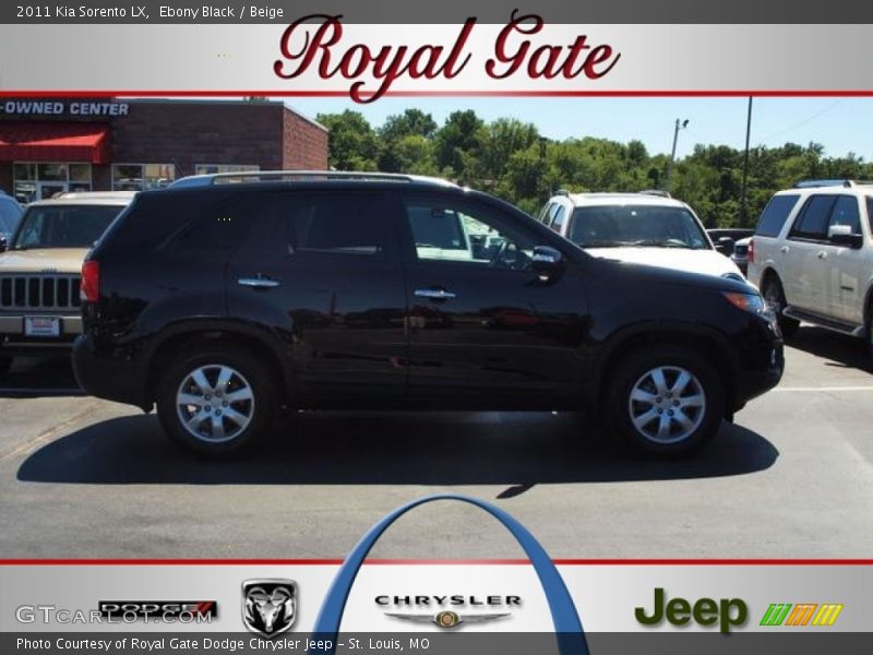 Ebony Black / Beige 2011 Kia Sorento LX