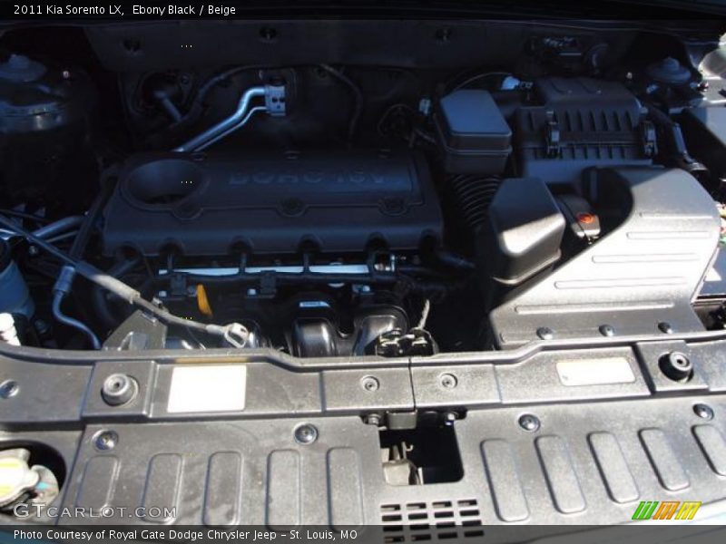 Ebony Black / Beige 2011 Kia Sorento LX