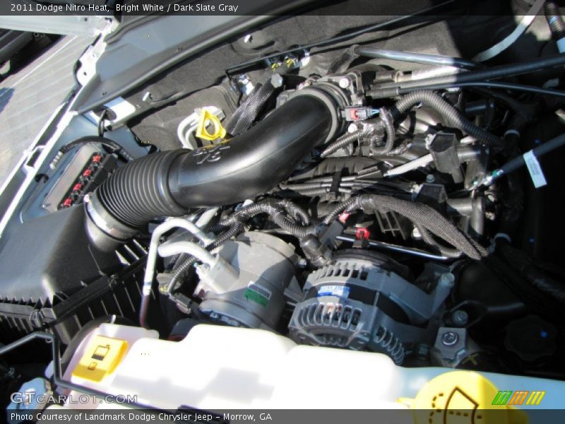 Bright White / Dark Slate Gray 2011 Dodge Nitro Heat