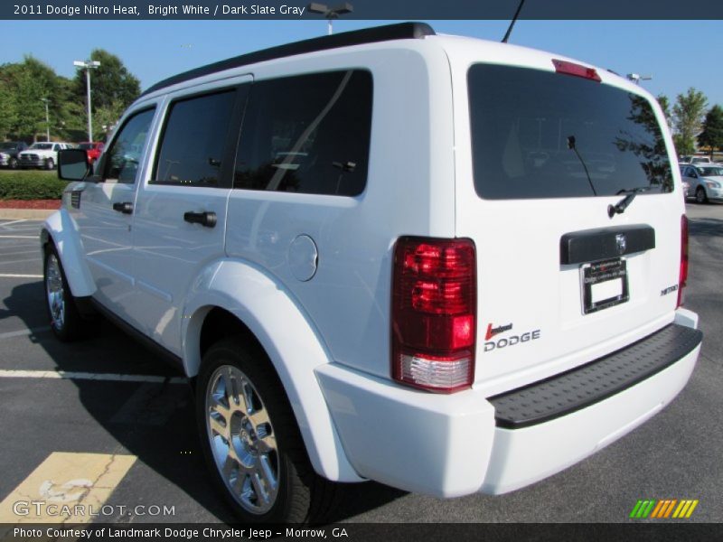 Bright White / Dark Slate Gray 2011 Dodge Nitro Heat