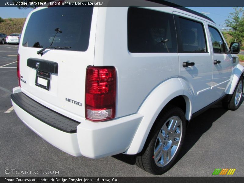 Bright White / Dark Slate Gray 2011 Dodge Nitro Heat