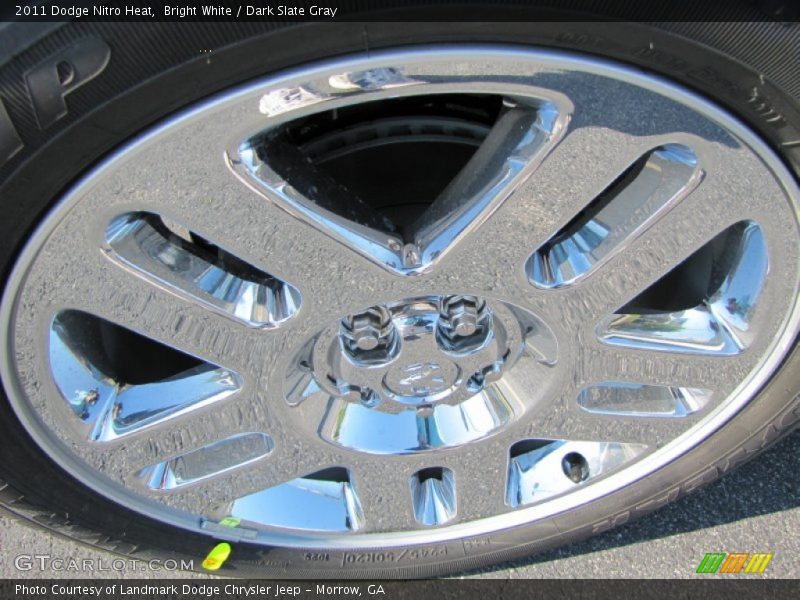 Bright White / Dark Slate Gray 2011 Dodge Nitro Heat