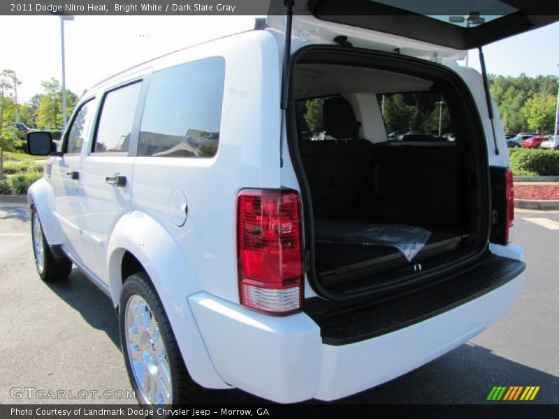 Bright White / Dark Slate Gray 2011 Dodge Nitro Heat