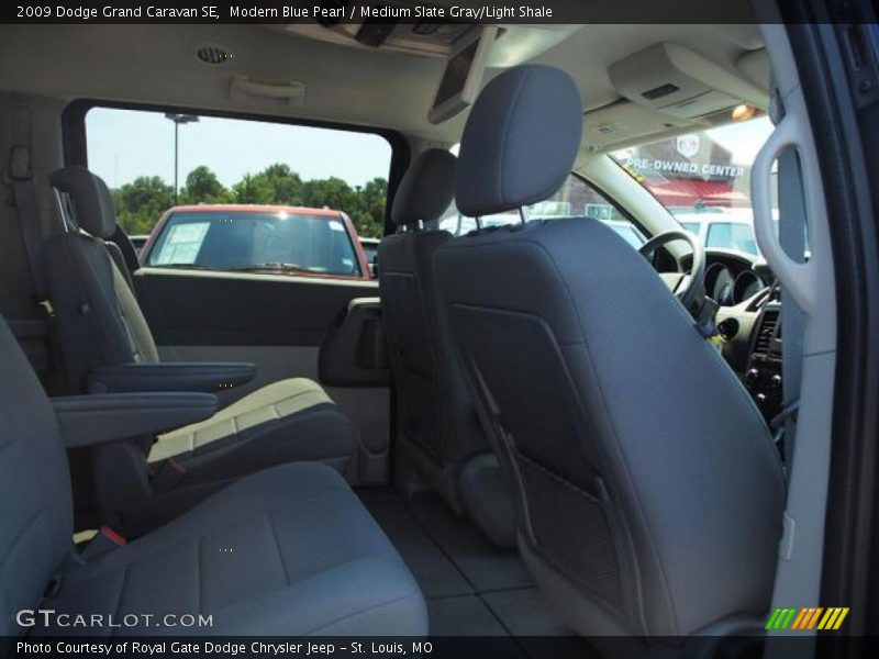 Modern Blue Pearl / Medium Slate Gray/Light Shale 2009 Dodge Grand Caravan SE